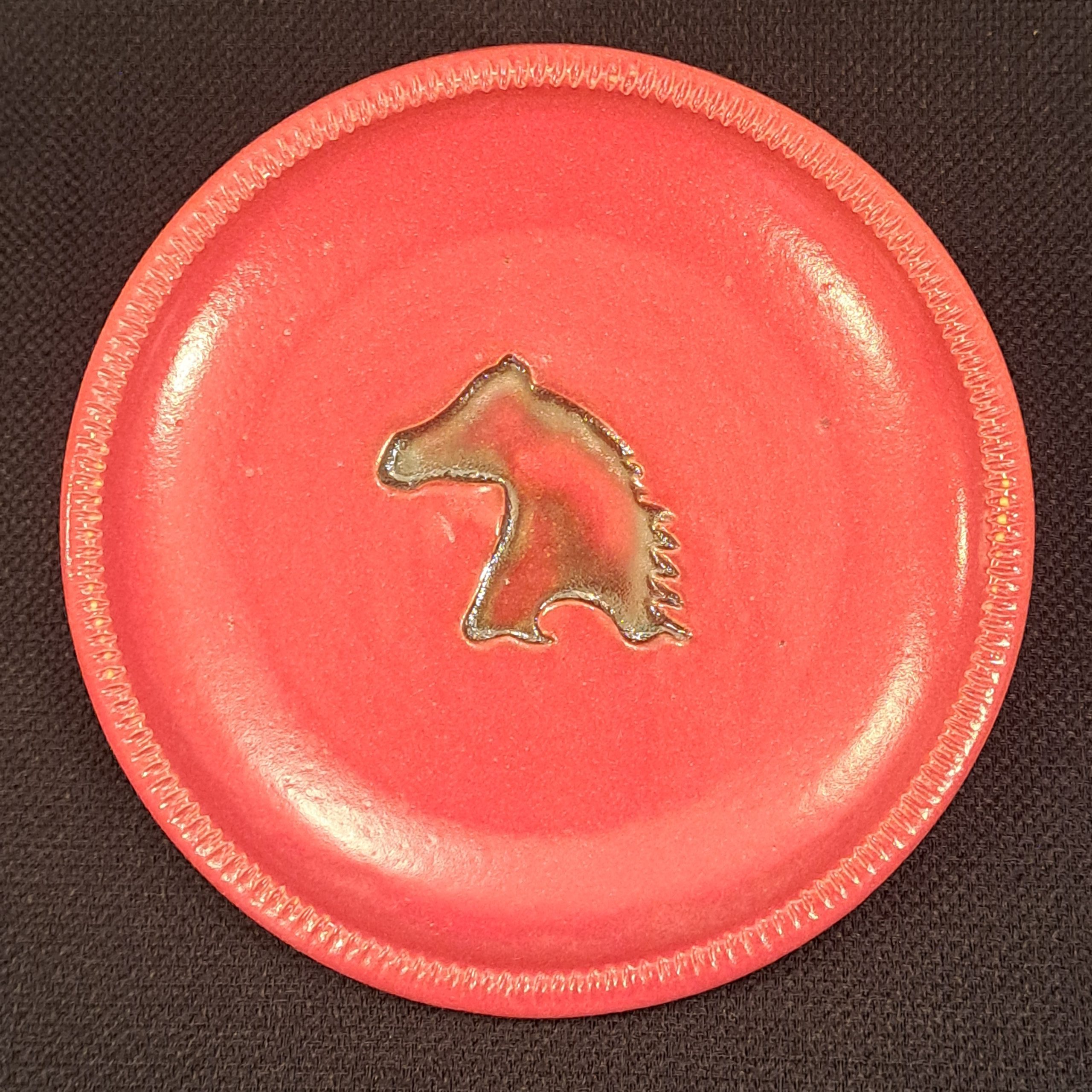 Saucer in Red