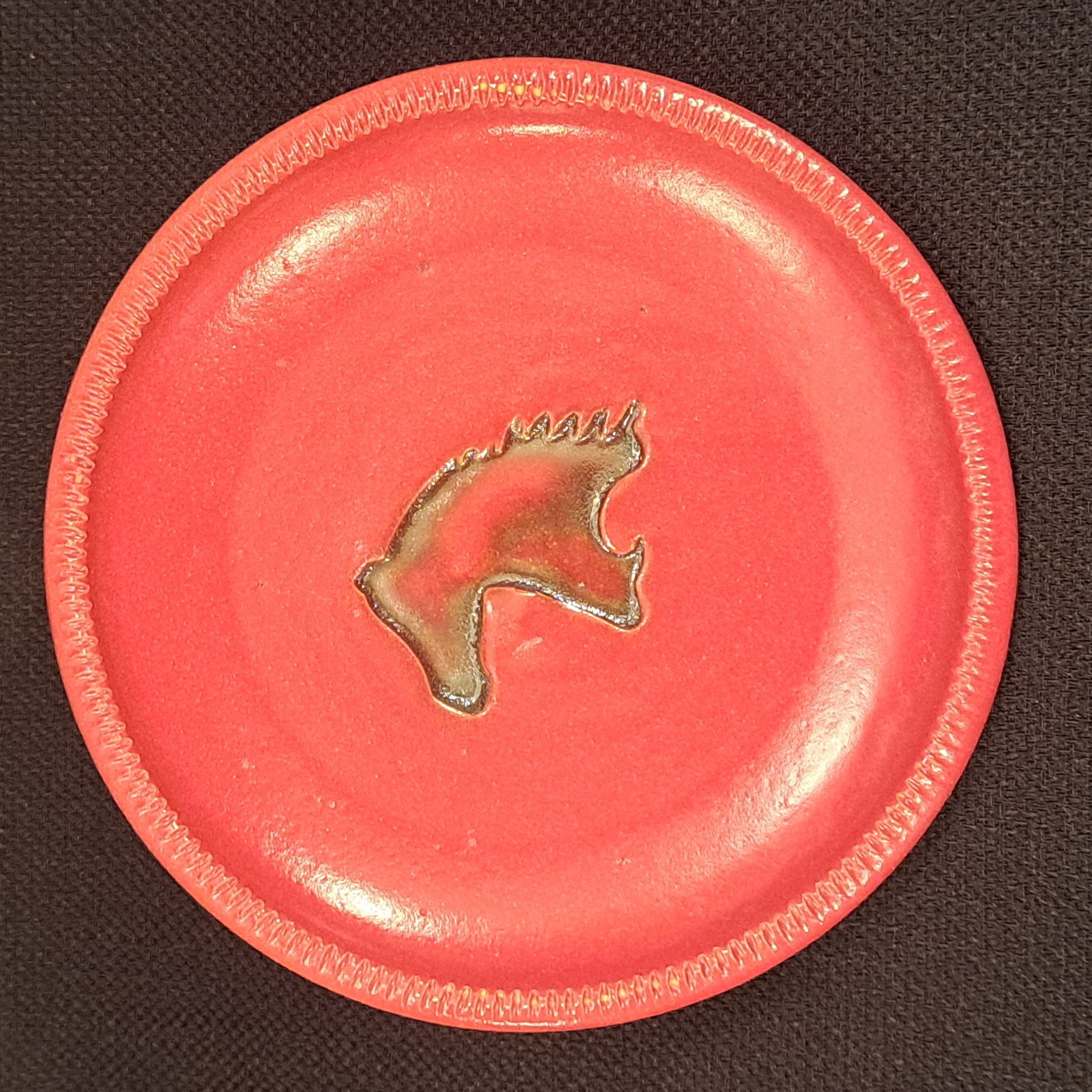 Saucer in Red